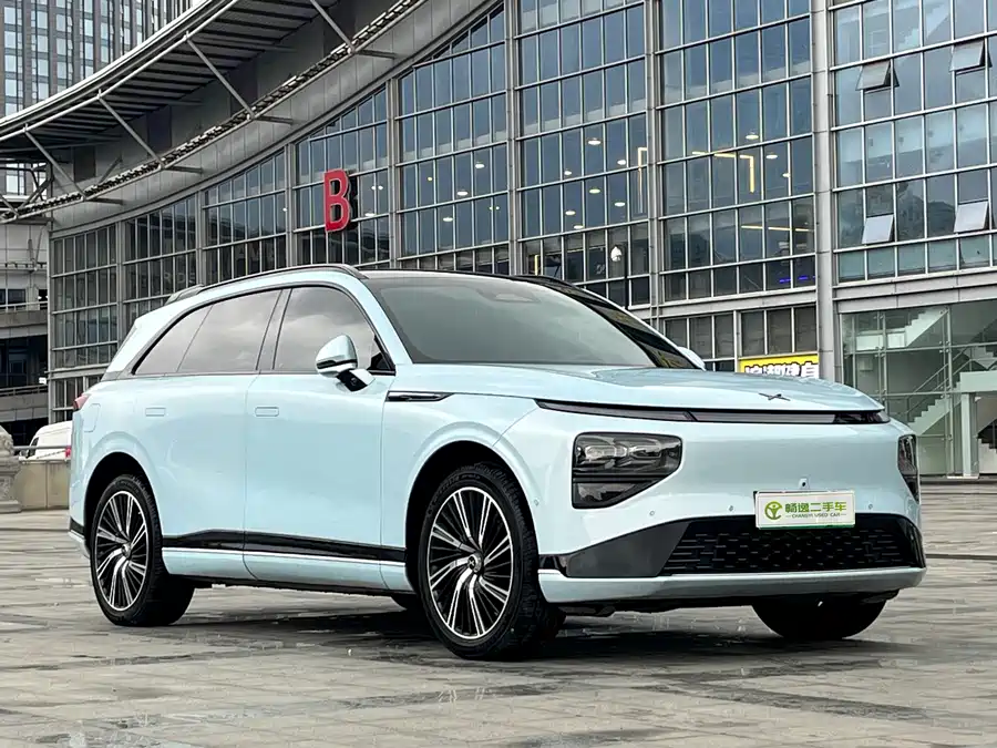 Xpeng G9