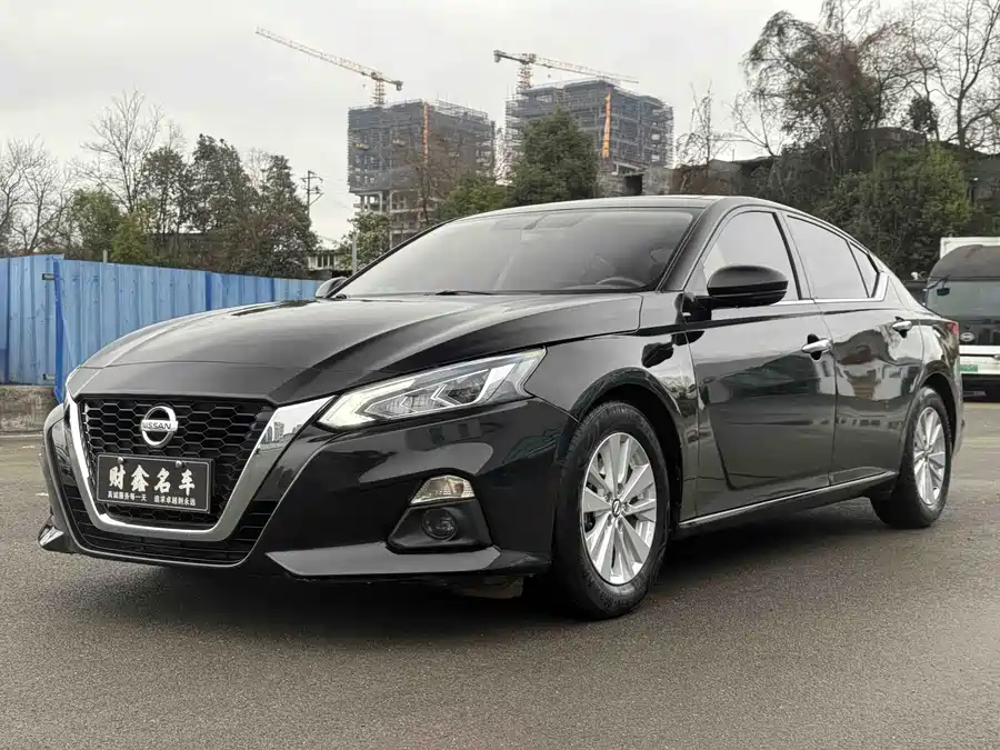 Nissan Teana