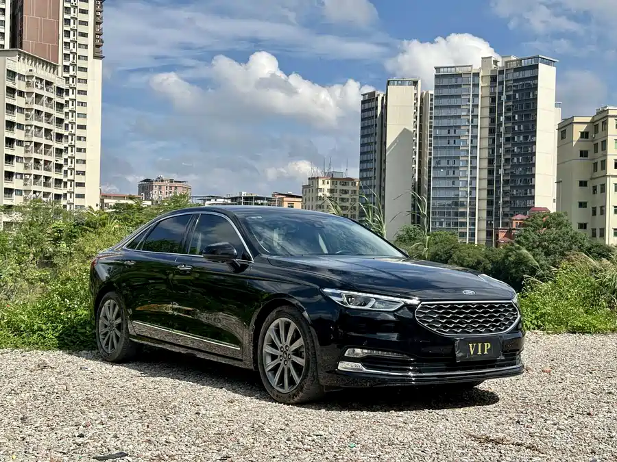 Ford Taurus