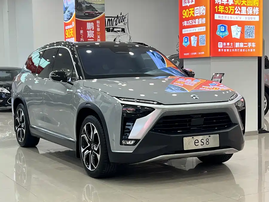 NIO ES8