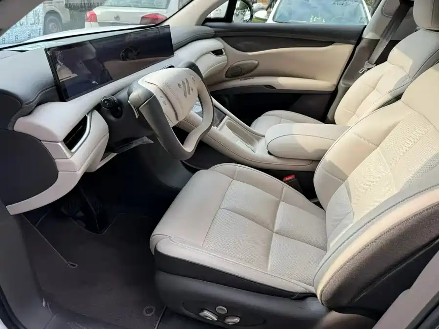 Zhiji LS6