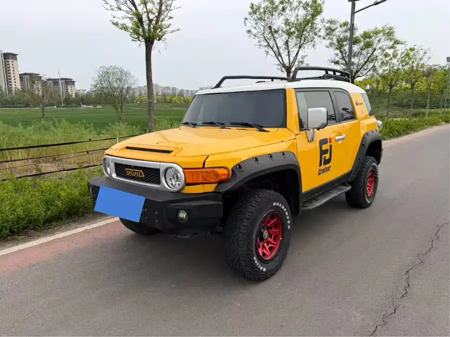 Toyota FJ Cruiser