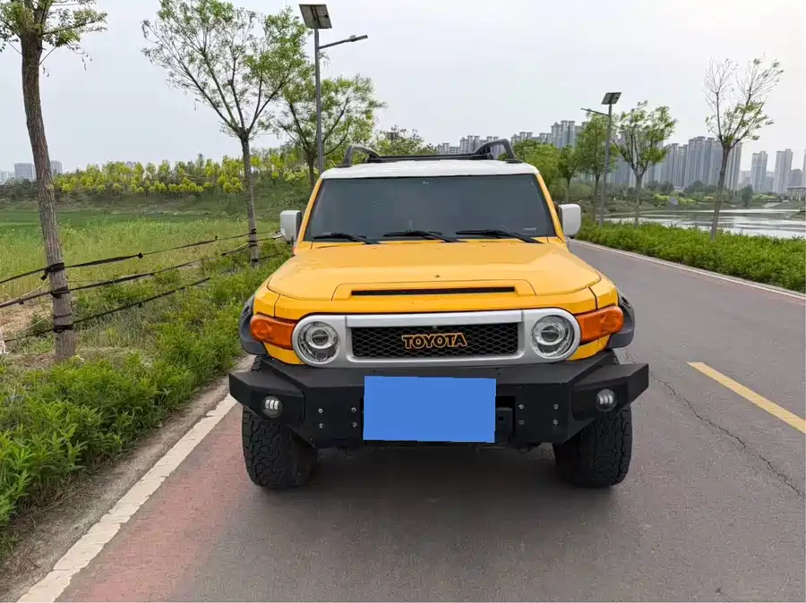 Toyota FJ Cruiser