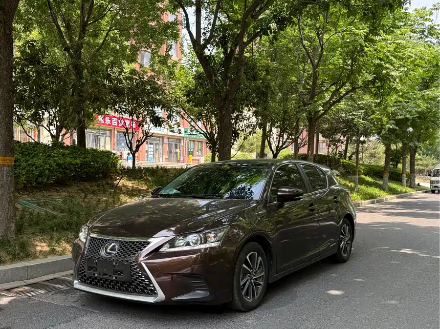 Lexus CT