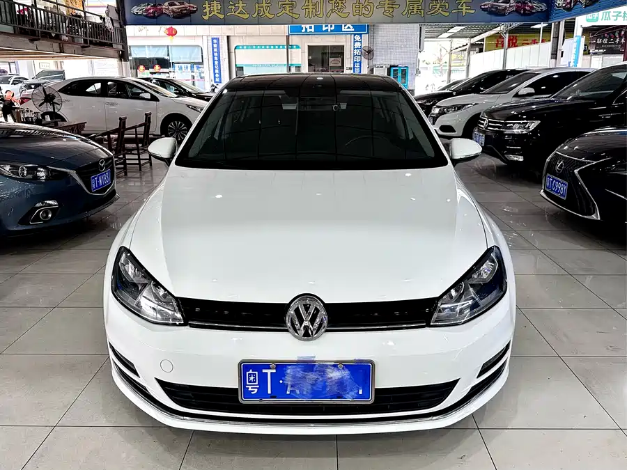 Volkswagen golf