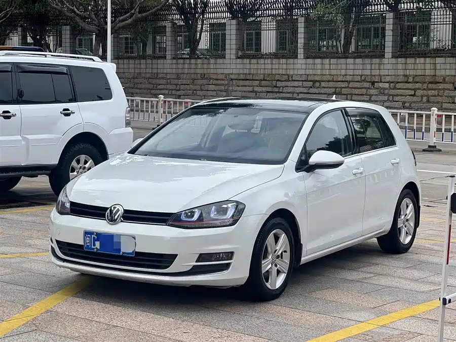 Volkswagen golf