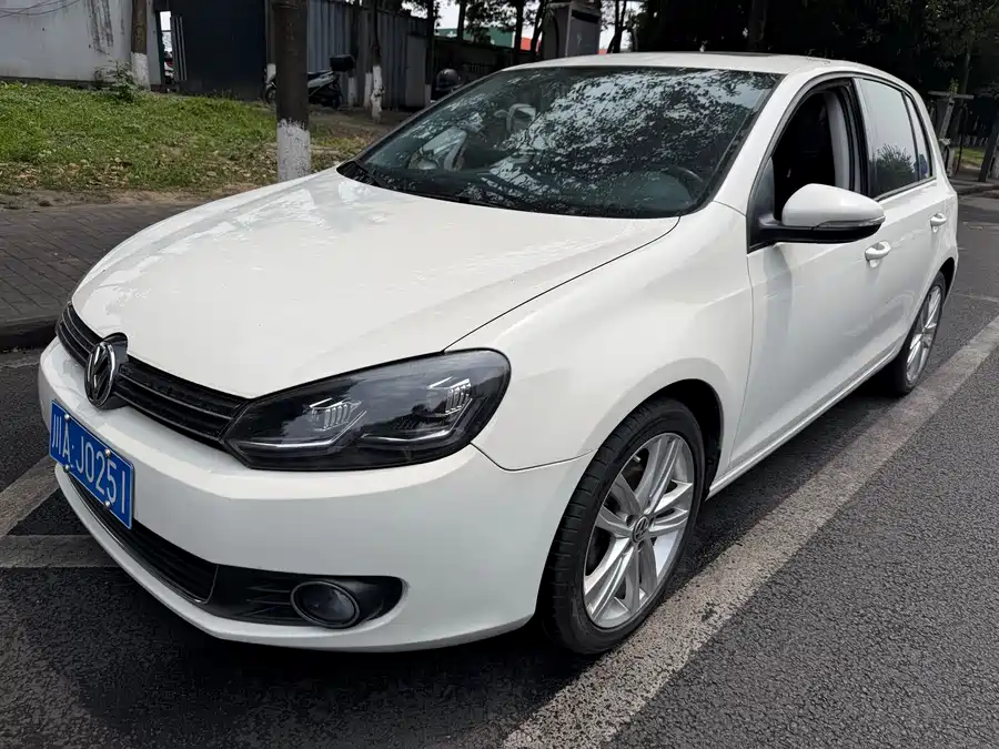 Volkswagen golf