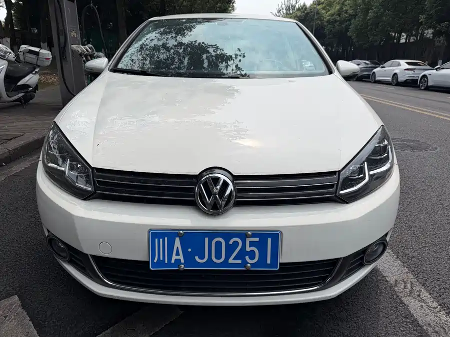 Volkswagen golf