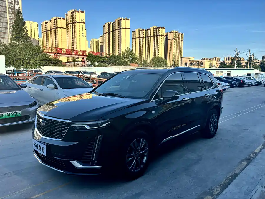 Cadillac XT6