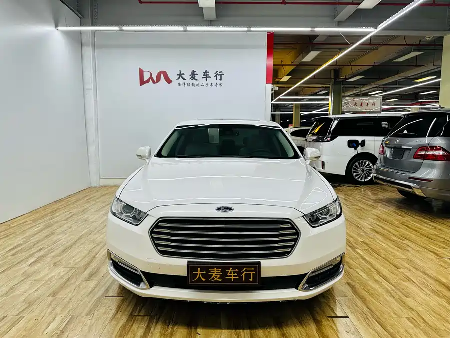 Ford Taurus