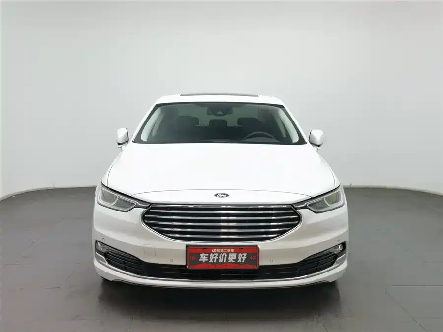 Ford Taurus