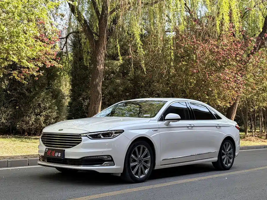 Ford Taurus