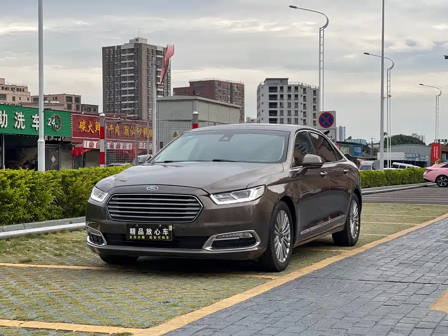 Ford Taurus