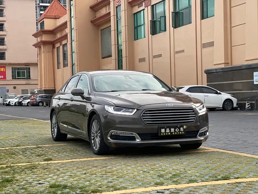 Ford Taurus