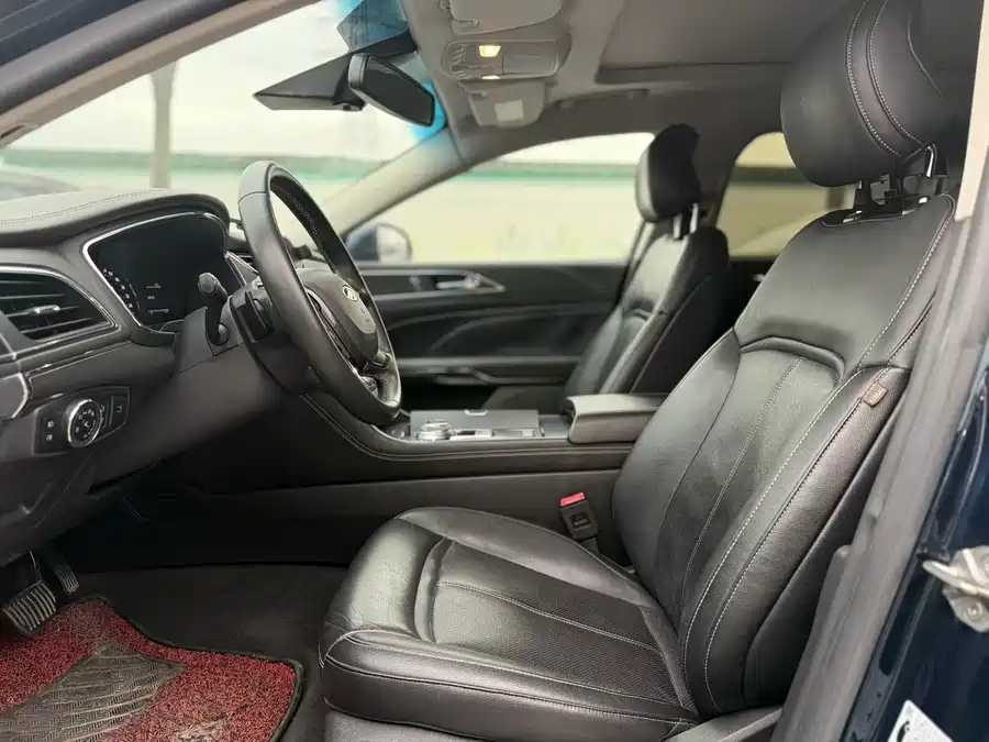 Ford Taurus