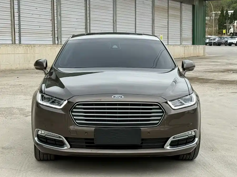 Ford Taurus