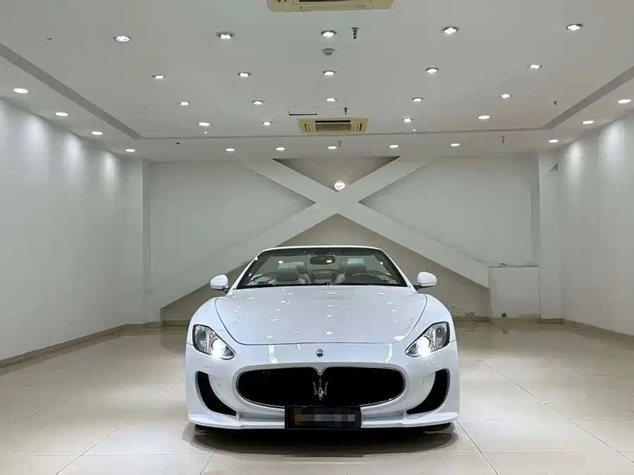 Maserati GranCabrio