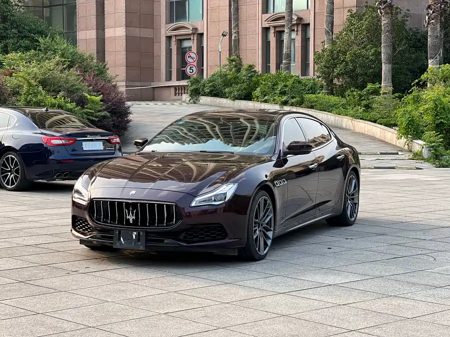 Maserati President
