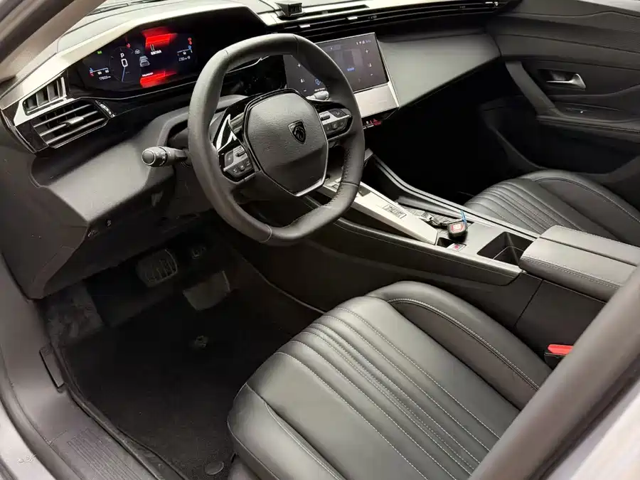 Peugeot 408X