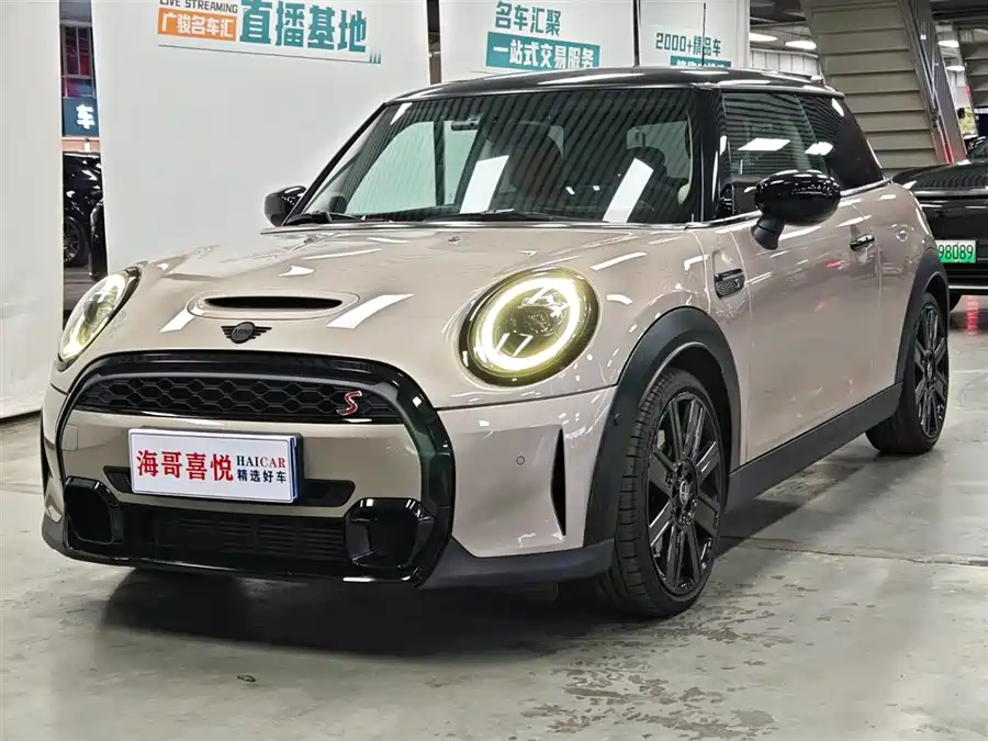 MINI 