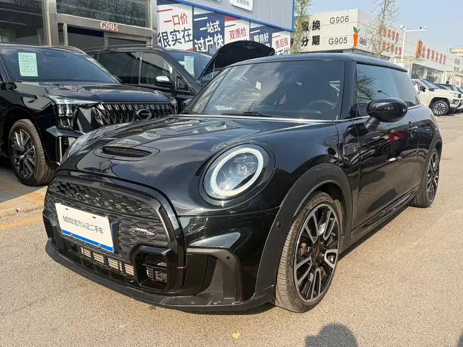 MINI 