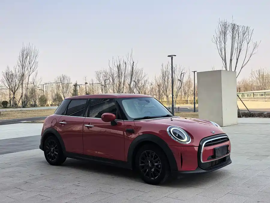 MINI 