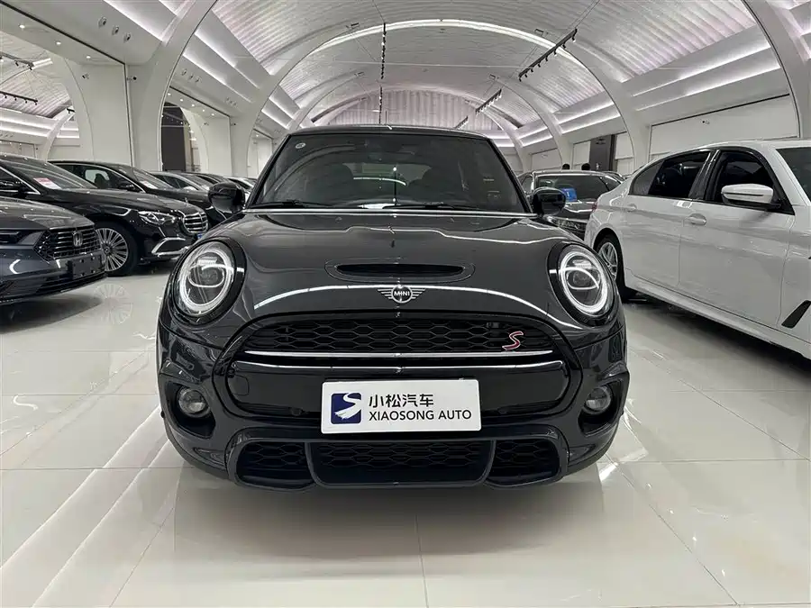 MINI 