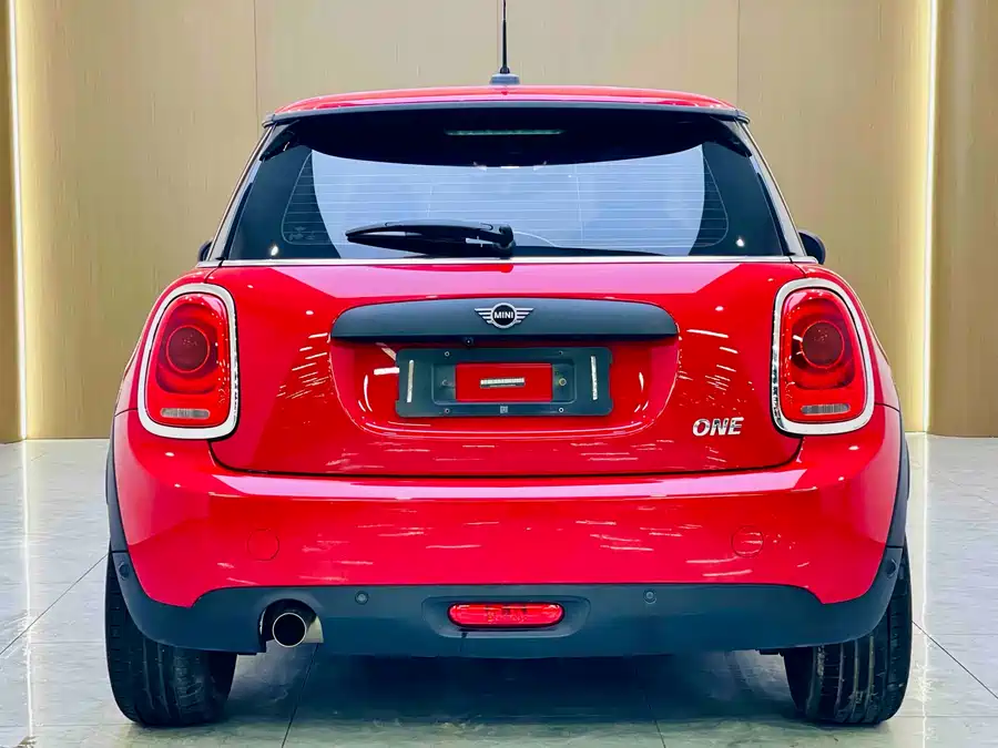 MINI 