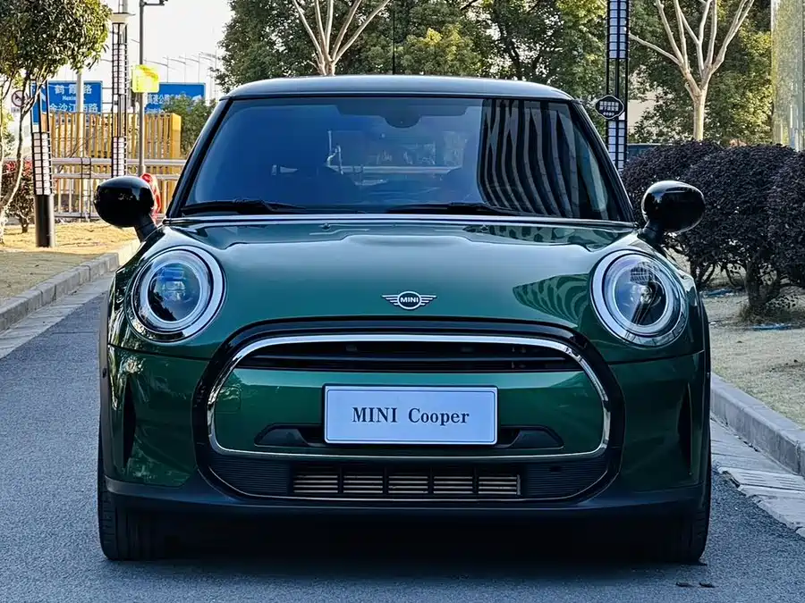 MINI 