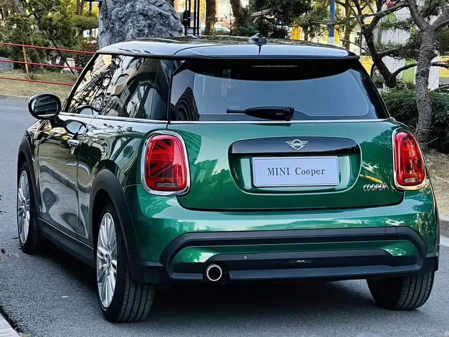 MINI 