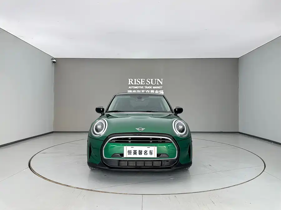 MINI 