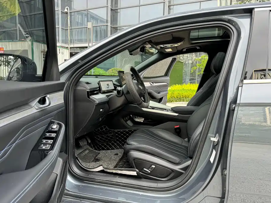 Geely Xingrui