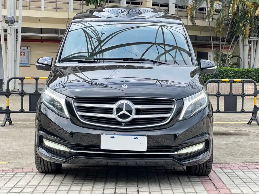 Mercedes Benz Class V