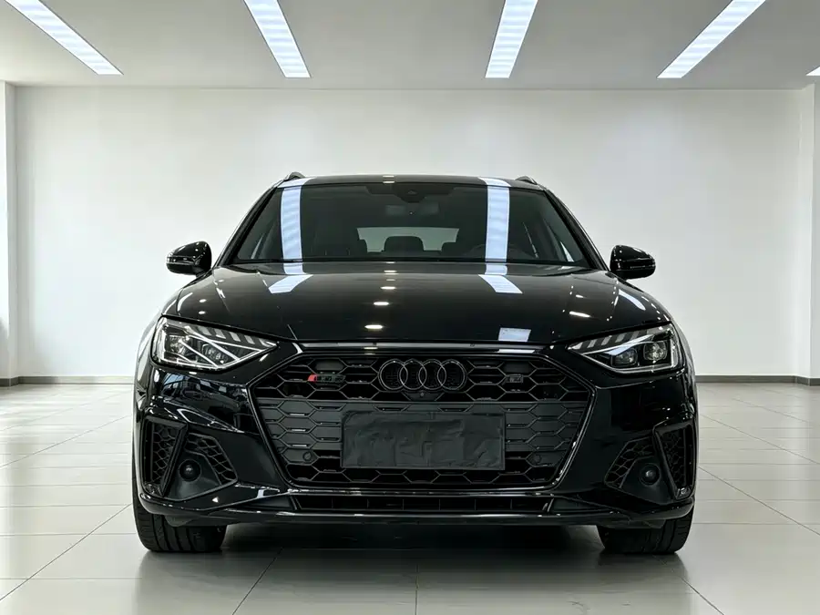 Audi S4