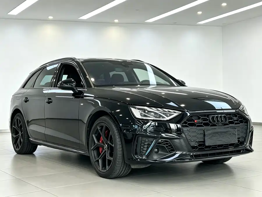 Audi S4