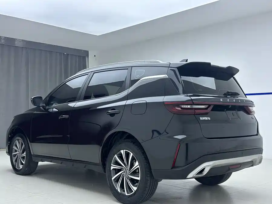 Geely Vision X6