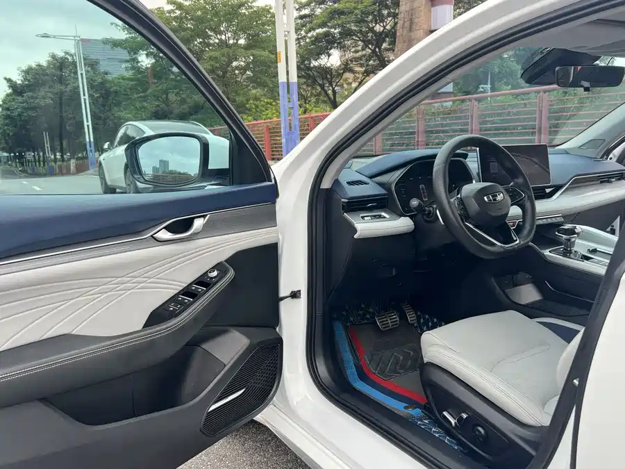 Geely Xingrui