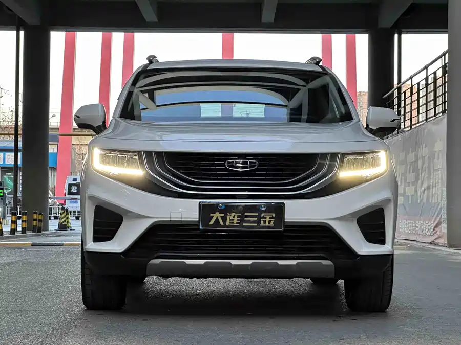 Geely Okavango
