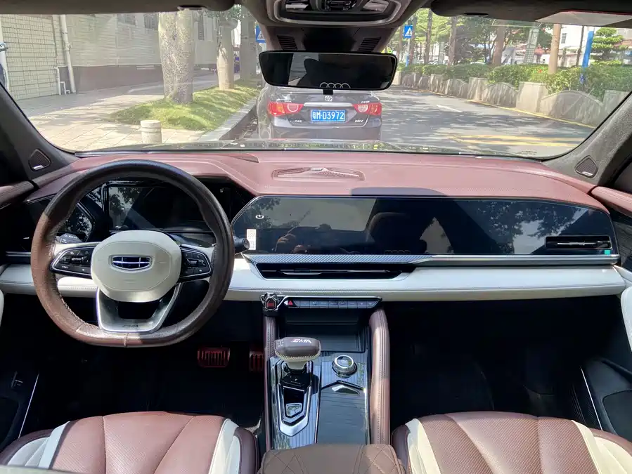 Geely Xingyue L