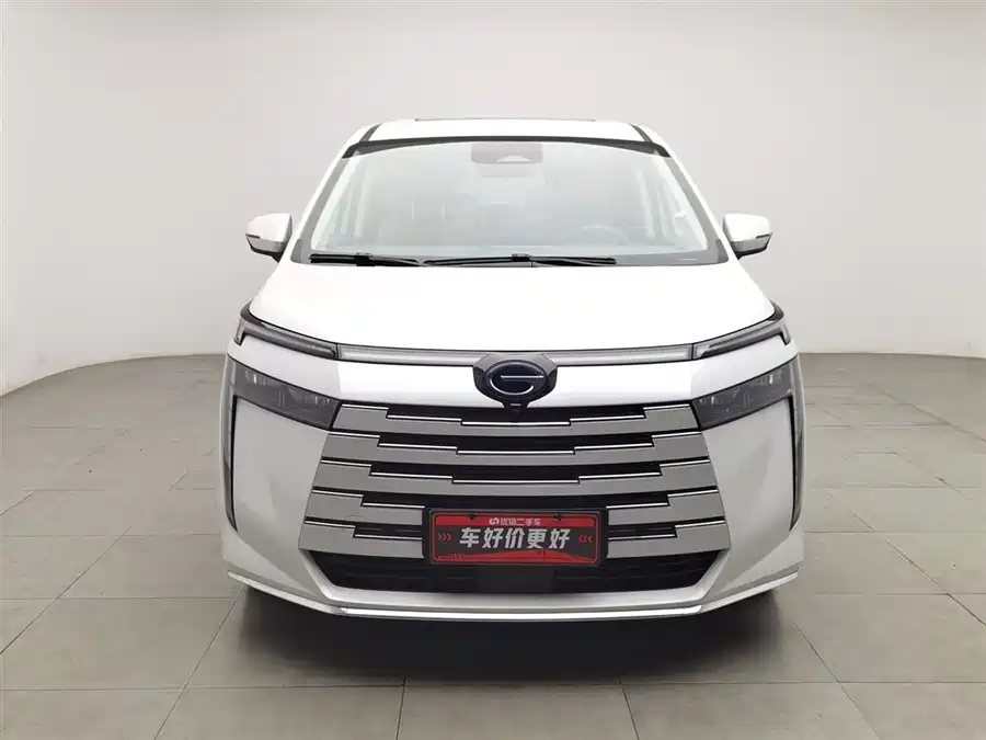 GAC Trumpchi E8 PHEV