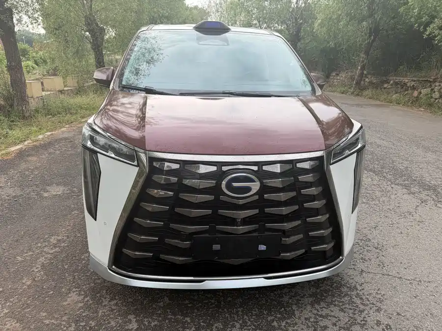 GAC Trumpchi M8