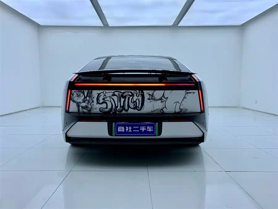 Xpeng P7