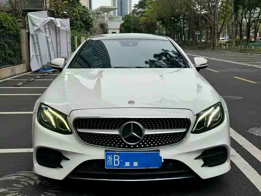 Mercedes-Benz E-Class