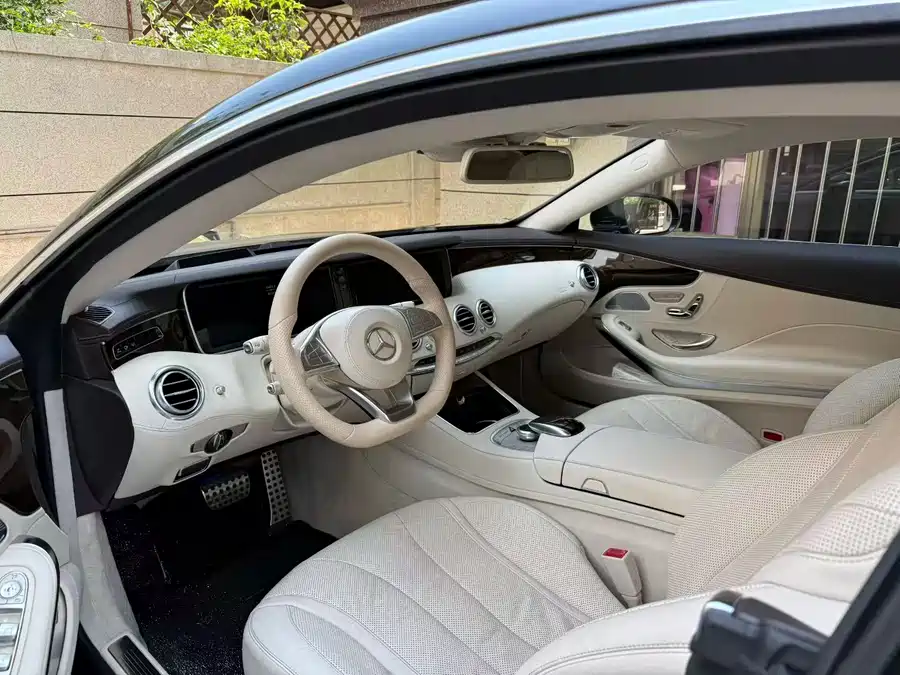 Mercedes Benz S class