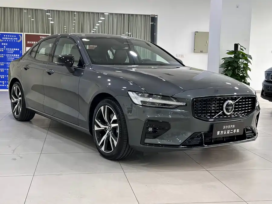 Volvo S60