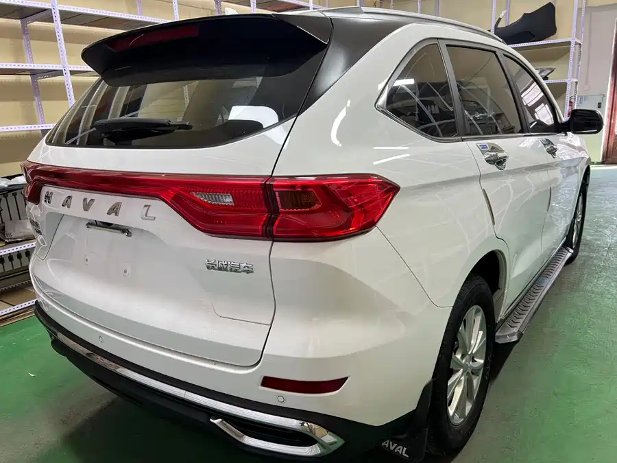 Haval M6