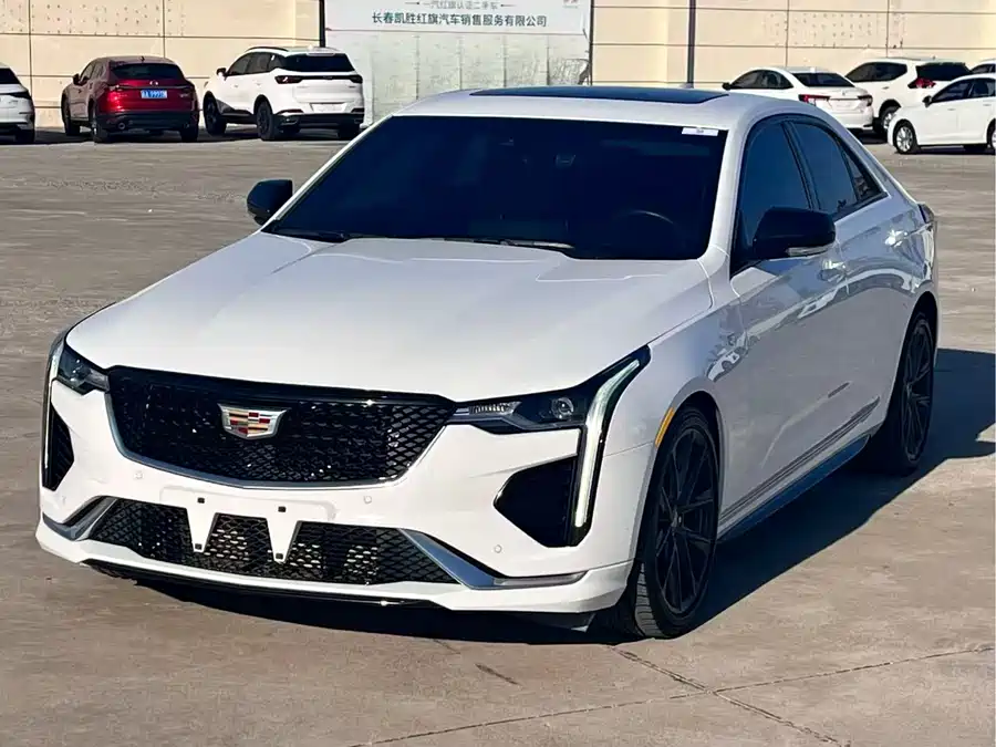 Cadillac CT4