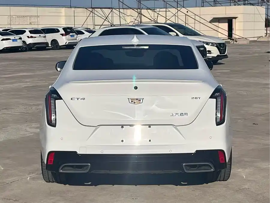 Cadillac CT4