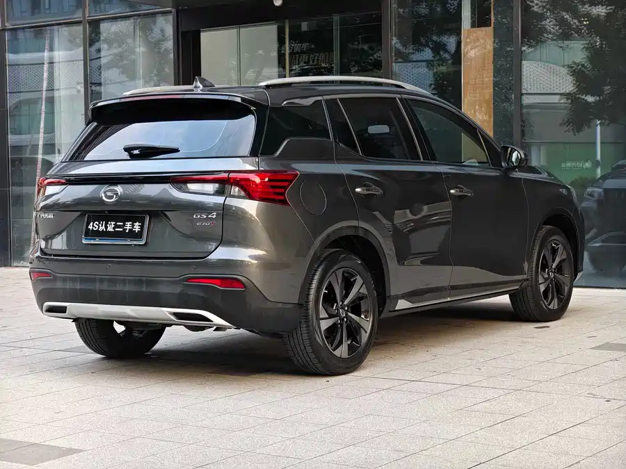 GAC Trumpchi GS4