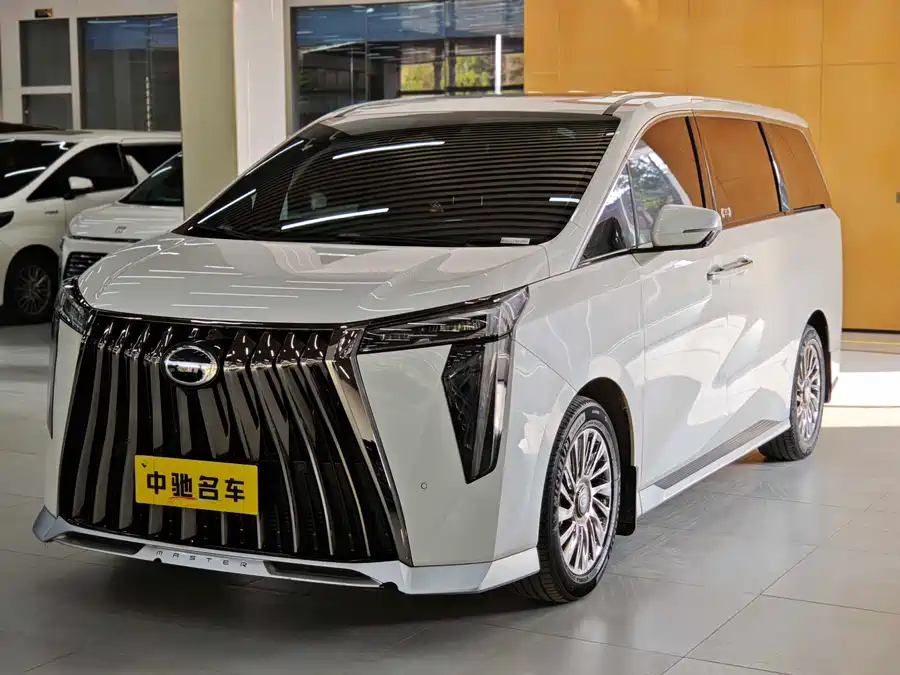 GAC Trumpchi M8